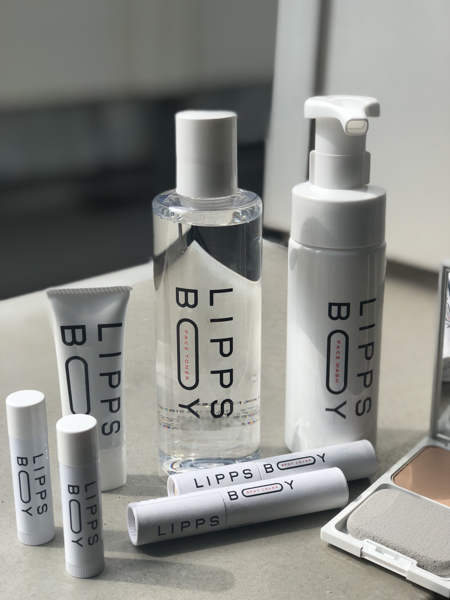 リップスボーイ LIPPS BOY 化粧水 乳液 セット - 基礎化粧品
